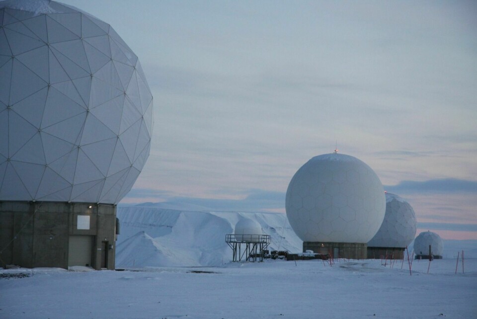 Svalsat er en viktig del av teknologinettverket og det norske romeventyret.