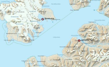 Borebukta ligger på andre siden av Isfjorden i forhold til Advenfjorden og Longyearbyen.