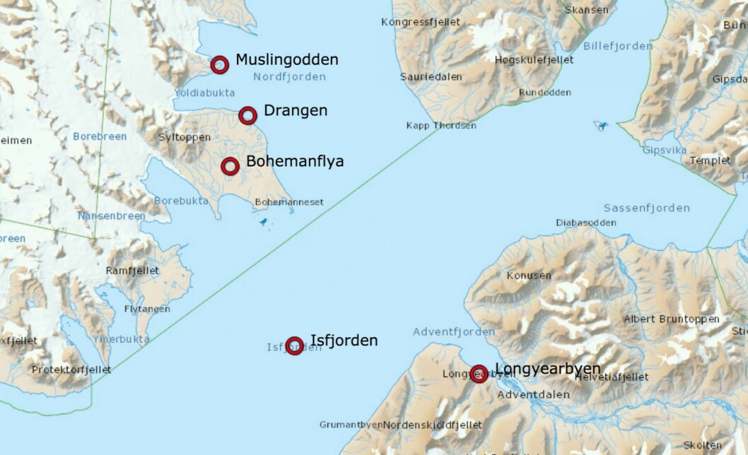 Kajakkpadleren ble observert av noen som sto på Bohemanflya. Han fikk problemer med å komme seg i land på Drangen, og ble borte for de på land. Det viste seg etter hvert at han hadde kommet seg i land på Muslingodden. Kajakkpadleren ble observert av noen som sto på Bohemanflya. Han fikk problemer med å komme seg i land på Drangen, og ble borte for de på land. Det viste seg etter hvert at han hadde kommet seg i land på Muslingodden.