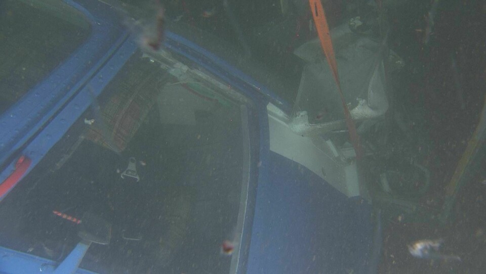 En miniubåt fra de norske redningsressursene har tatt bilde av helikopteret som ligger på 209 meters dyp
