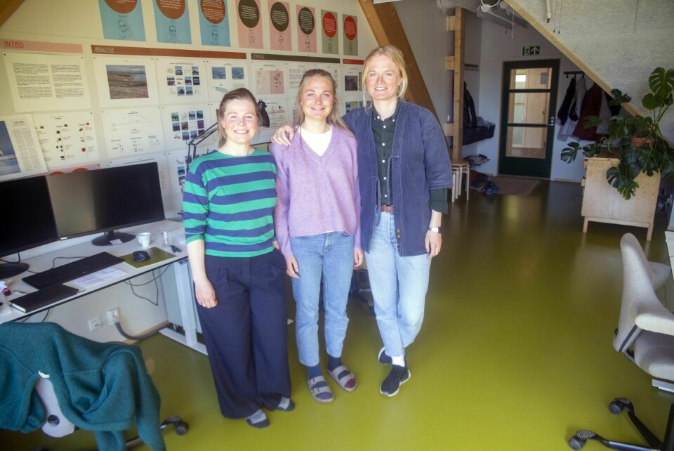 VISJONER: Arkitektkontoret i Longyearbyen får ros for sin tankegang. Ingvild Sæbu Vatn (f.v.), Silja Nordvåg og Anne Sandnes.