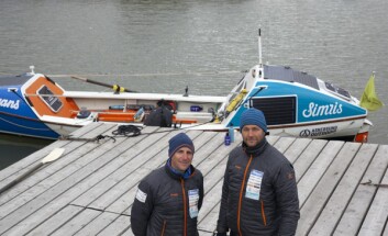 Med «Albedo» skal Sören Kjellkvist og Glenn Mattsing ro 175 mil rundt Svalbard. Båten er 24 fot lang, og inneholder ekkolodd, solcellepanel og en maskin som kan gjøre saltvann om til drikkevann.