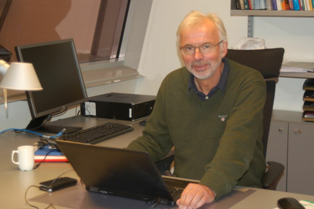 Harald Ellingsen begynte i stillingen som direktør på Unis 1. oktober 2016. Han slutter i stillingen til nyttår. Harald Ellingsen begynte i stillingen som direktør på Unis 1. oktober 2016. Han slutter i stillingen til nyttår.