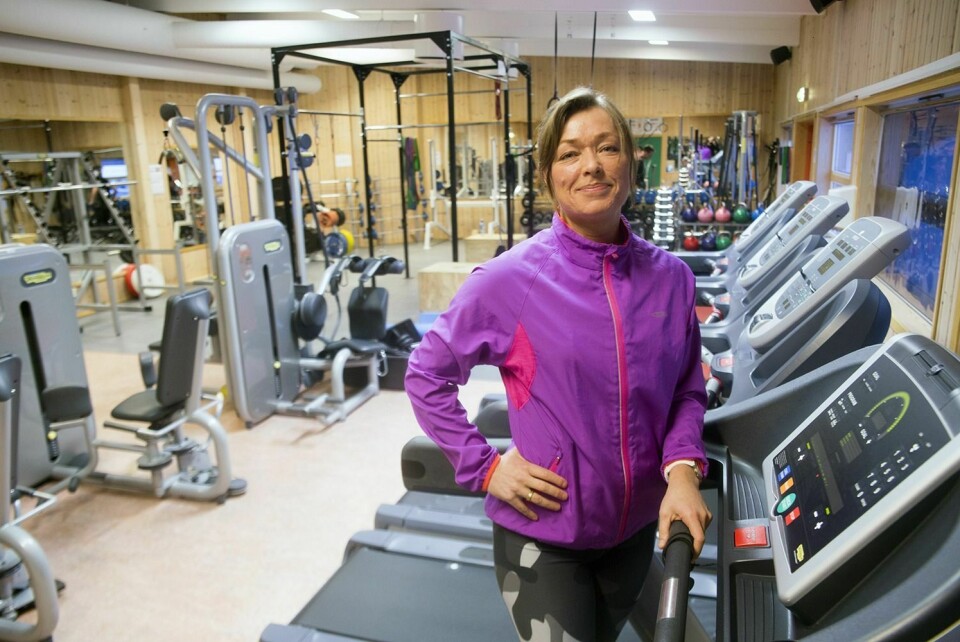 Helle Myhrvang Jakobsen får leie lokalstyrets lokaler rimelig i sitt virke som personlig trener. Årsaken er at virksomheten fremmer folkehelsen, og at hun også bidrar til at det selges flere treningskort i Svalbardhallen.