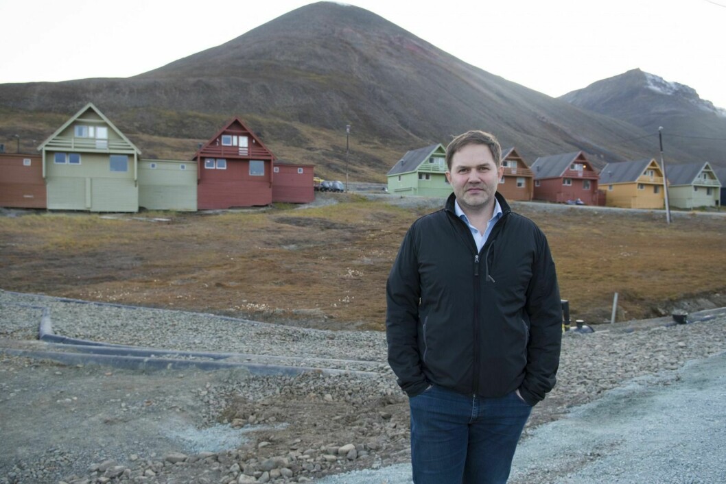 Lokalstyreleder Arild Olsen var skuffet over at Longyearbyen lokalstyre ikke fikk penger til bygging av nye boliger og forberedelser til skredsikringstiltak på forslaget til statsbudsjett for 2018.
