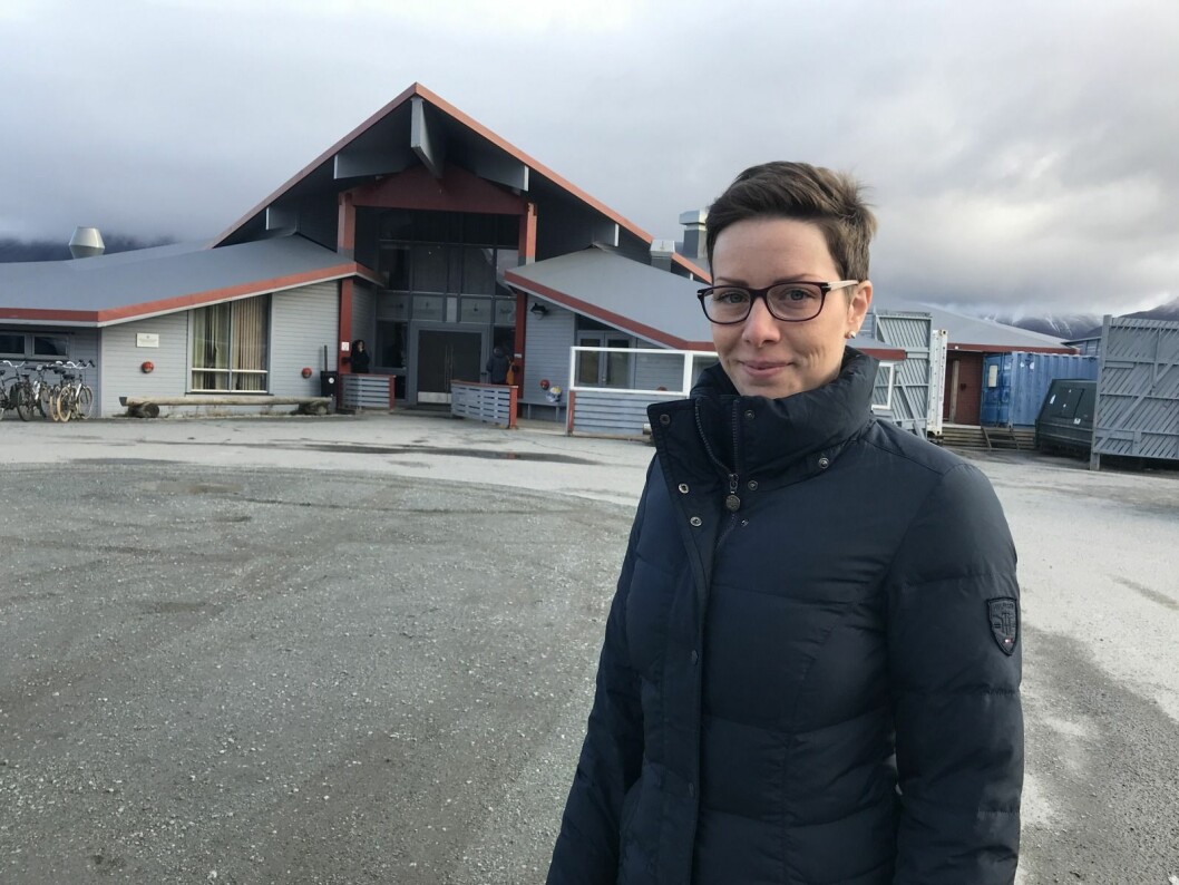Den nye destinasjonsdirektøren i Hurtigruten Svalbard ble presentert for det lokale næringslivet torsdag. Den nye destinasjonsdirektøren i Hurtigruten Svalbard ble presentert for det lokale næringslivet torsdag.
