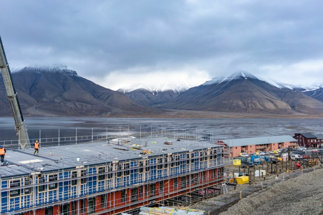 En strømkabel ble gravd over i Gruvedalen, og gjorde at deler av byen var uten strøm. En strømkabel ble gravd over i Gruvedalen, og gjorde at deler av byen var uten strøm.