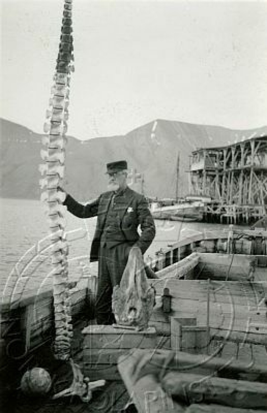 Adolf Hoel i Adventfjorden 1936 Adolf Hoel i Adventfjorden 1936