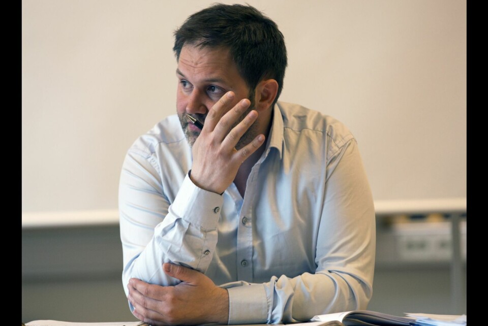 Lokalstyreleder Arild Olsen (A) er bekymret for at gjelden til Longyearbyen lokalstyre skal bli for høy. Lokalstyreleder Arild Olsen (A) er bekymret for at gjelden til Longyearbyen lokalstyre skal bli for høy.