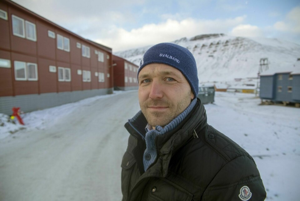 Investor Fredrik Eken er fra Sigdal i Buskerud. Han troner på toppen av listen over størst formue på Svalbard.
