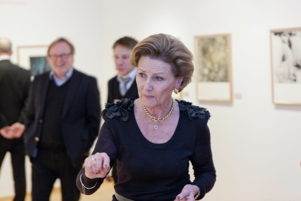 Dronning Sonja åpnet i 2013 utstillingen «Tre reiser. Tre landskap» på Galleri Svalbard, hvor hun, Kjell Nupen og Ørnulf Opdahl stilte ut åtte trykk hver.