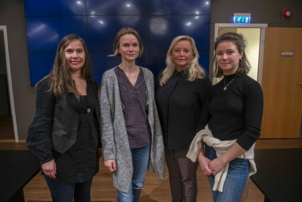 Disse samfunnsforskerne presenterte prosjektene som foregår i byen for tiden på siste lokalstyremøte. Fra venstre, Cecilie Vindal Ødegaaard, Zdenka Sokolickova, Lisbeth Iversen og Alexandra Meyer.