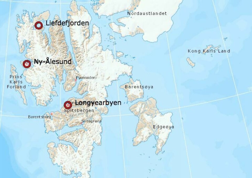 «Ulla Rinman» gikk på grunn onsdag i Liefdefjorden helt nord på Spitsbergen.