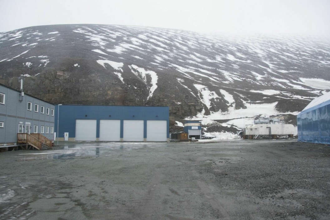 The entrance to the Lunckefjell mine. There are 14 million tons of high grade coal left here and in Svea. Store Norske is making a case for restarting mining operations.