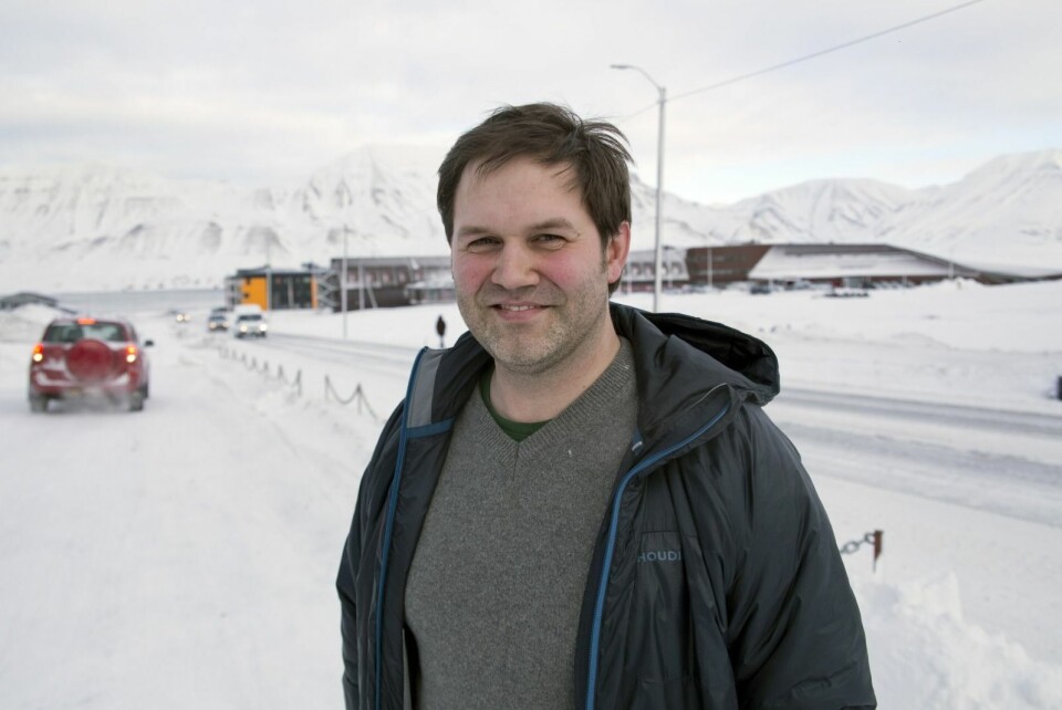 – Jeg kan vanskelig se at SNSK skal ha en myndighetsutøvende rolle i Longyearbyen, skriver lokalstyreleder Arild Olsen i dette innlegget.