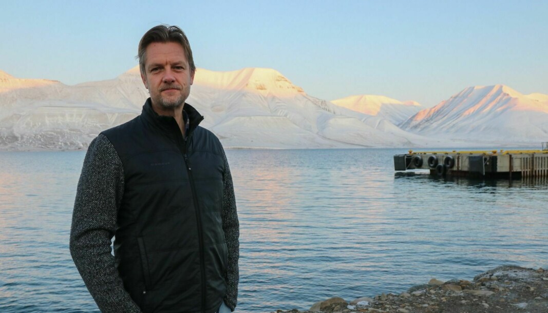 Terje Aunevik (V) reagerer på lokalstyreleder Arild Olsens uttalelser om næringsutvikling i Longyearbyen.