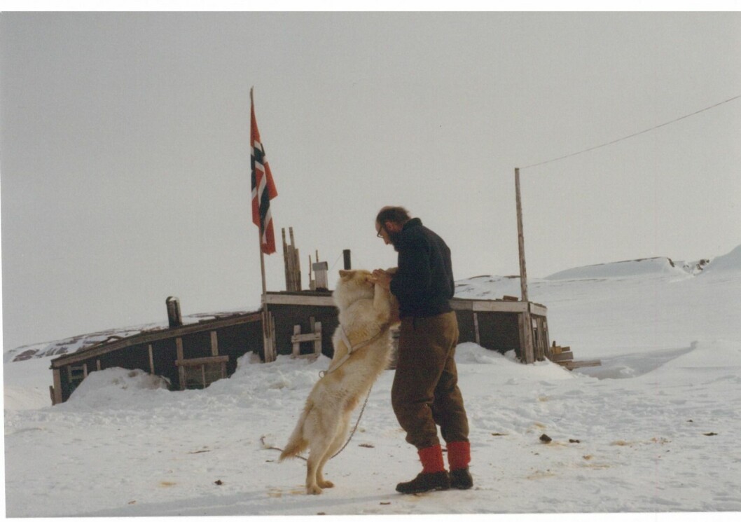 Fangstmann Harald Soleim avbildet i 1984. Han etablerte seg på Svalbard allerede i 1977. Fangstmann Harald Soleim avbildet i 1984. Han etablerte seg på Svalbard allerede i 1977.