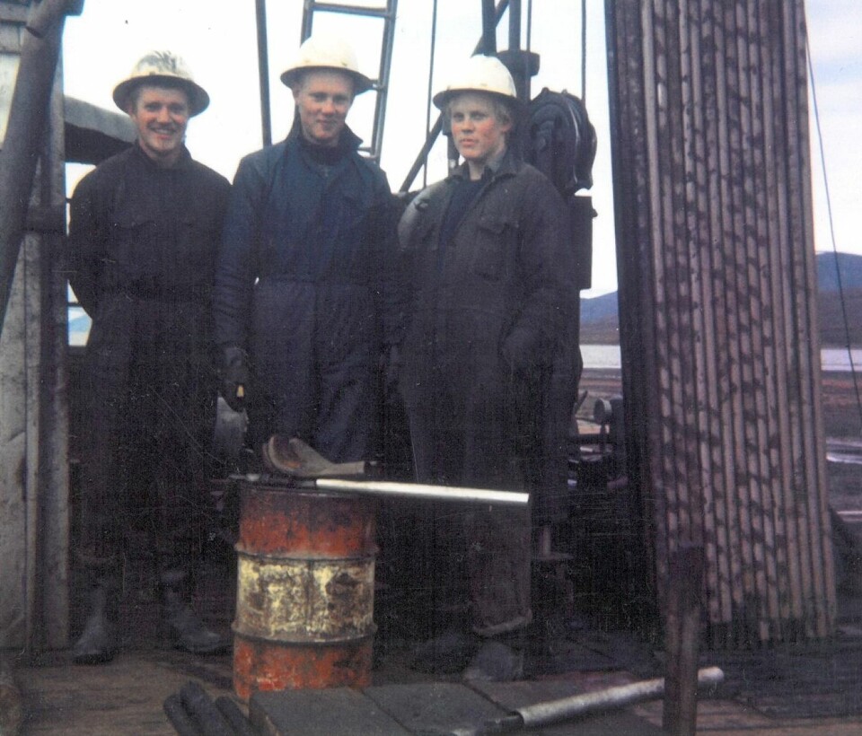 Thorvald Ianssen (f.v.), Agnar Gravdal og Jens Eieland på boreriggen til Norsk Polarnavigasjon sommeren 1966.
