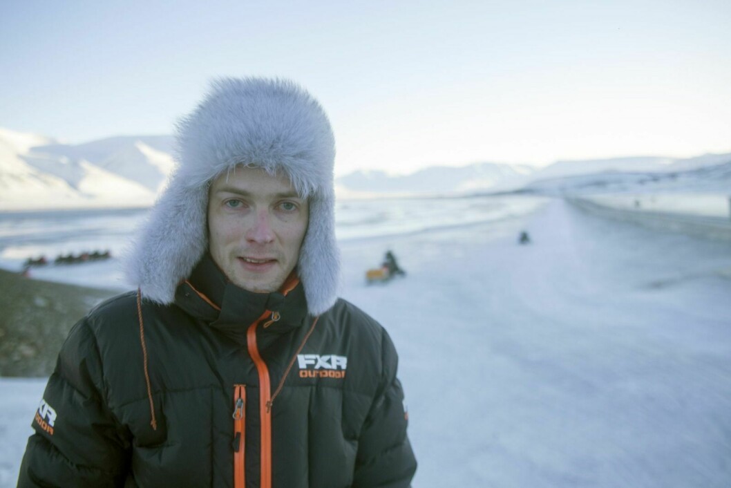 Marcus Bech-Mikalsen er glad i å snakke med folk. Denne lidenskapen får han sannsynligvis enda mer glede av når han nå er blitt leder for Svalbard Arbeiderparti.