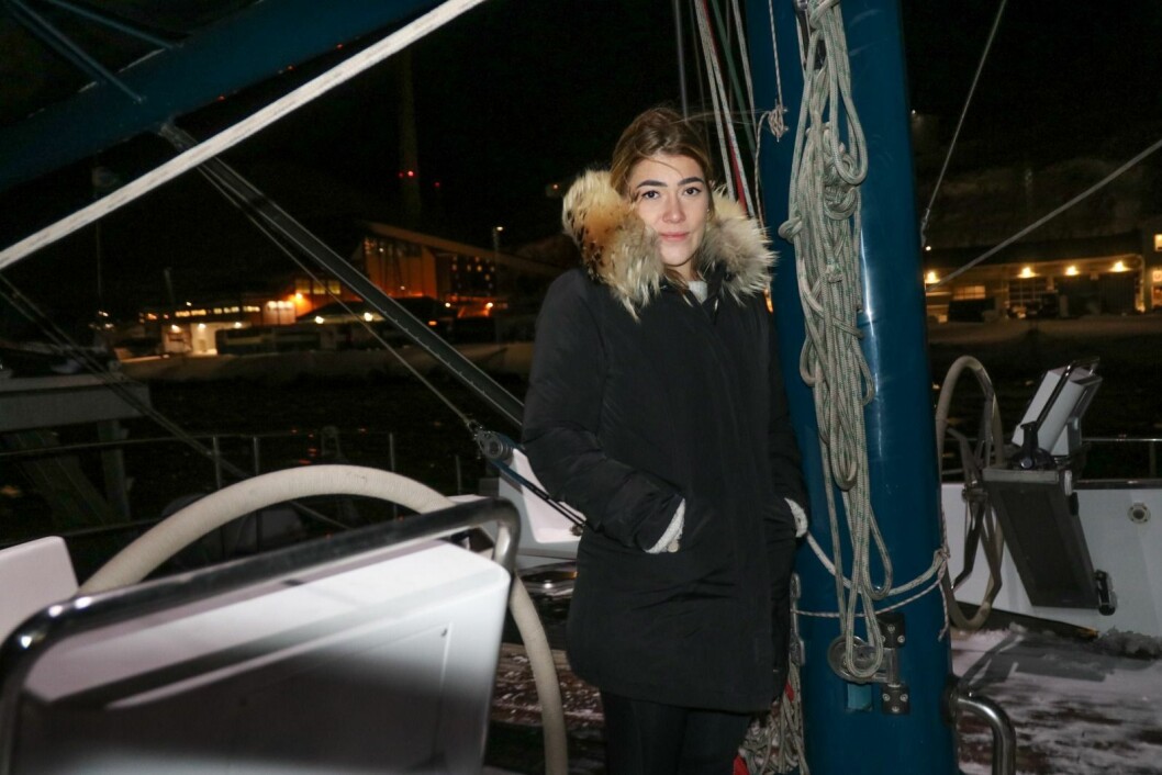 BEKYMRINGER: Den siste uka har gitt mange bekymringer til nordpolfarer Mike Horns datter Jessica Horn (25). Lørdag morgen legger hun ut med farens seilbåt «Pangaea» fra Longyearbyen. BEKYMRINGER: Den siste uka har gitt mange bekymringer til nordpolfarer Mike Horns datter Jessica Horn (25). Lørdag morgen legger hun ut med farens seilbåt «Pangaea» fra Longyearbyen.