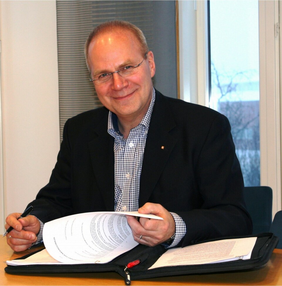 Administrerende direktør i Studentskipnaden i Tromsø ønsker å bygge nye studentboliger i sentrum av Longyearbyen så fort som mulig. Administrerende direktør i Studentskipnaden i Tromsø ønsker å bygge nye studentboliger i sentrum av Longyearbyen så fort som mulig.