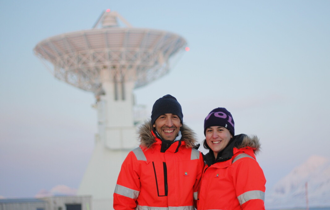 Jobber sammen: Susana og Ruben møtte hverandre på jobb ved observatorium i Spania. – Vi var lenge venner og kollegaer på jobb, også er vi et godt team som komplimenterer hverandre, sier Susana.