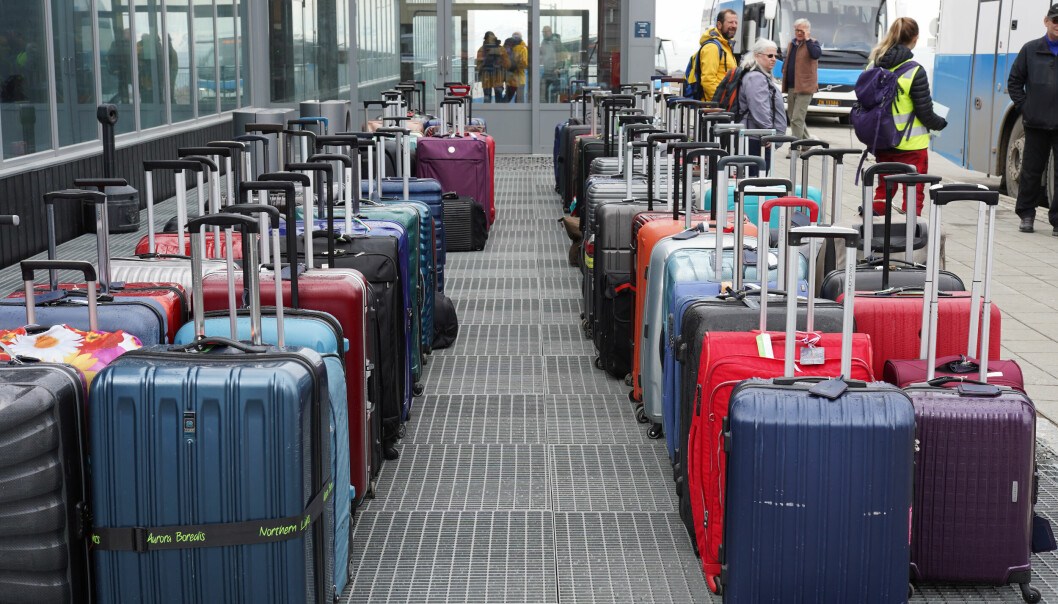 Flytrafikken har mer enn doblet seg fra juli i fjor, og noen av problemene det har skapt er manglende bagasje.