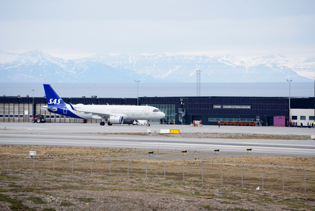 SAS-fly ved Svalbard Lufthavn tidligere i sommer. SAS-fly ved Svalbard Lufthavn tidligere i sommer.