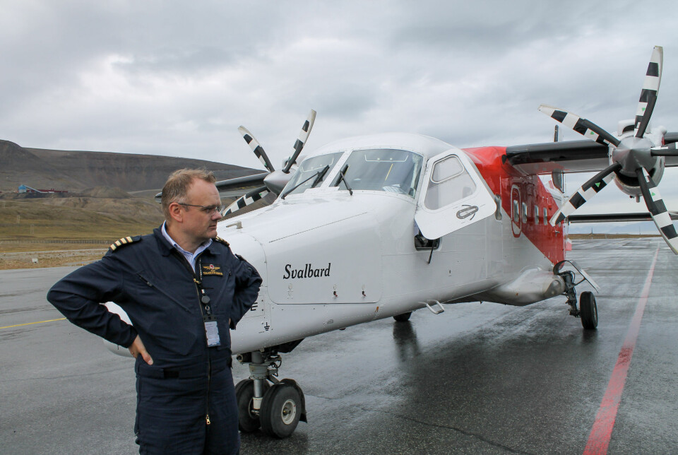 Tom-Are Stølsdokken har jobbet i Lufttransport siden 2007 og estimerer at selskapet har hatt rundt 20 000 rundturer mellom Longyearbyen og Svea siden oppstarten med Dornier i 1994.