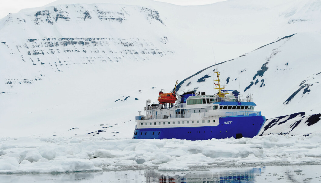 Ekspedisjonsskipet M/S Quest skal tjene som fartøy i nød under øvelsen LIVEX på Svalbard.