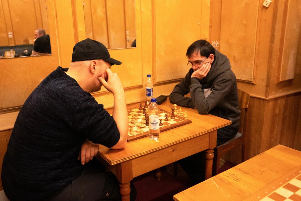 Her møttes revansjelystne spillere hverandre igjen etter forrige idrettsutveksling i Longyearbyen.