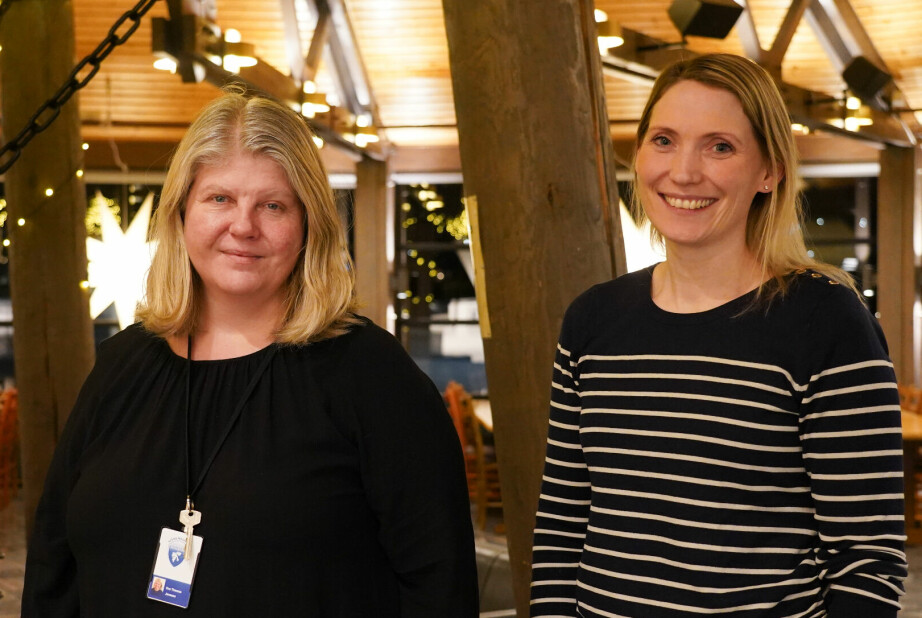 Kommunikasjonsrådgiver hos Sysselmesteren, Eva Therese Jenssen, og Maria Rossi, informasjonsrådgiver hos UNIS er glade for å endelig igjen kunne invitere til et fysisk Svalbardseminar på UNIS.