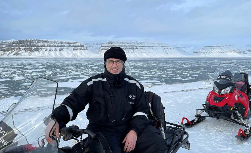 Frisbeegolf-eksperten Sune Wentzel under sitt opphold på Svalbard.