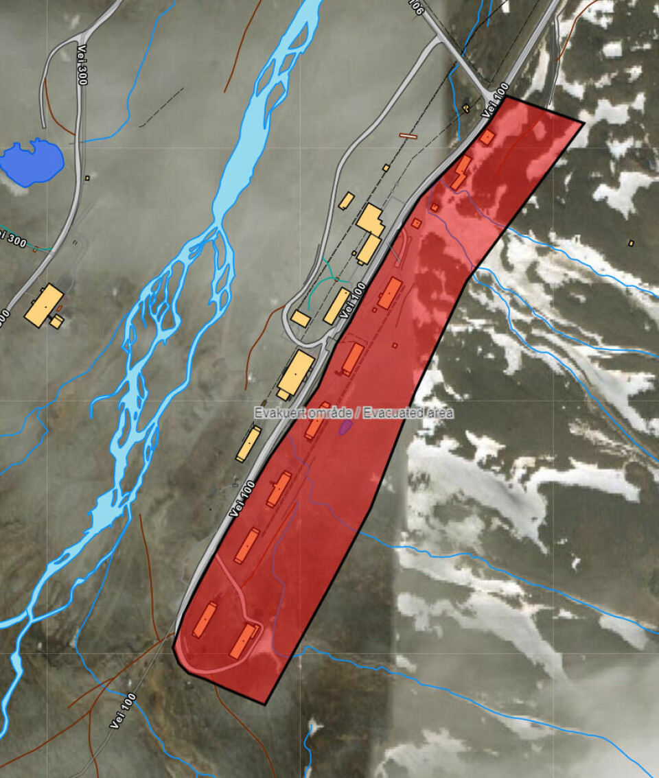 Det røde feltet viser de bygningene som nå evakueres i Nybyen.