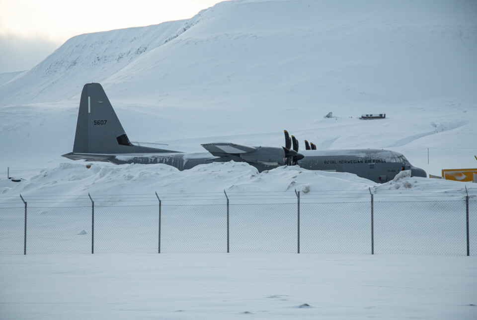 Toppstrøk av is: Transportflyet «Idunn» har vært i tjeneste siden sommeren 2009. Nå øver hun på å operere i Arktis.