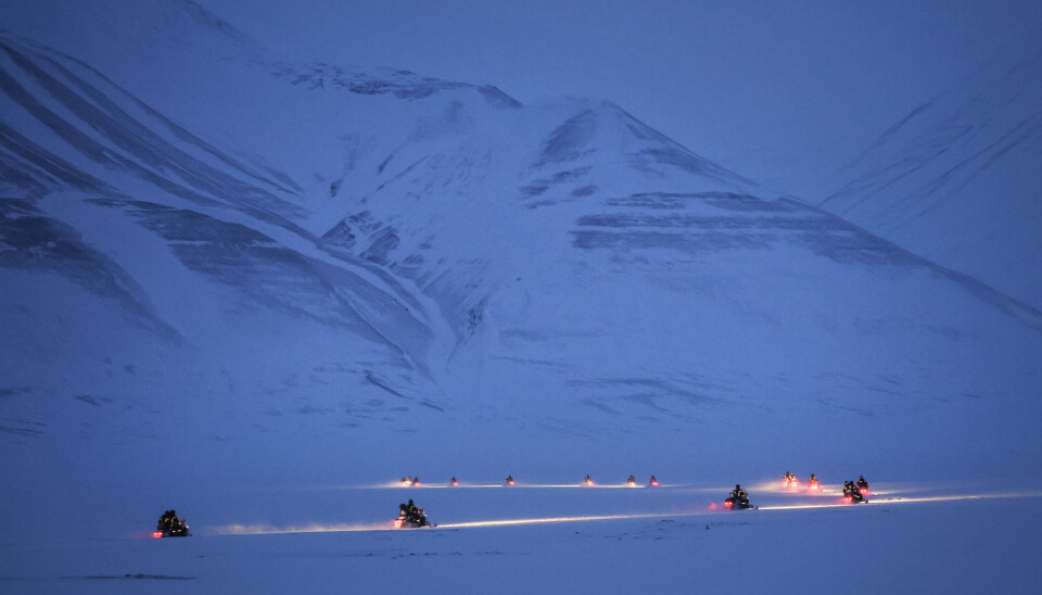 Ifølge reiselivssjef, Ronny Brunvoll, er det ikke vekst i det landbaserte reiselivet i Longyearbyen. Ifølge reiselivssjef, Ronny Brunvoll, er det ikke vekst i det landbaserte reiselivet i Longyearbyen.