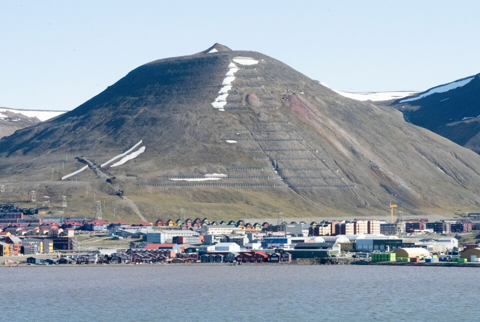 Da befolkningen i Longyearbyen og Ny-Ålesund var på sitt høyeste høsten 2021, var vi 2.552 innbyggere. Nå er vi enda flere.