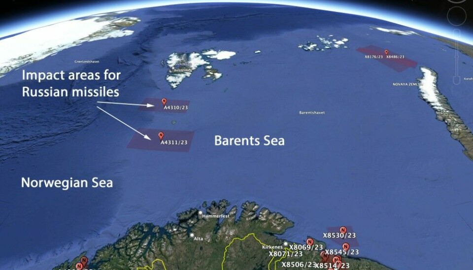 Områdene som blir stengt nord og sør for Bjørnøya som følge av russisk rakettskyting er markert med piler.