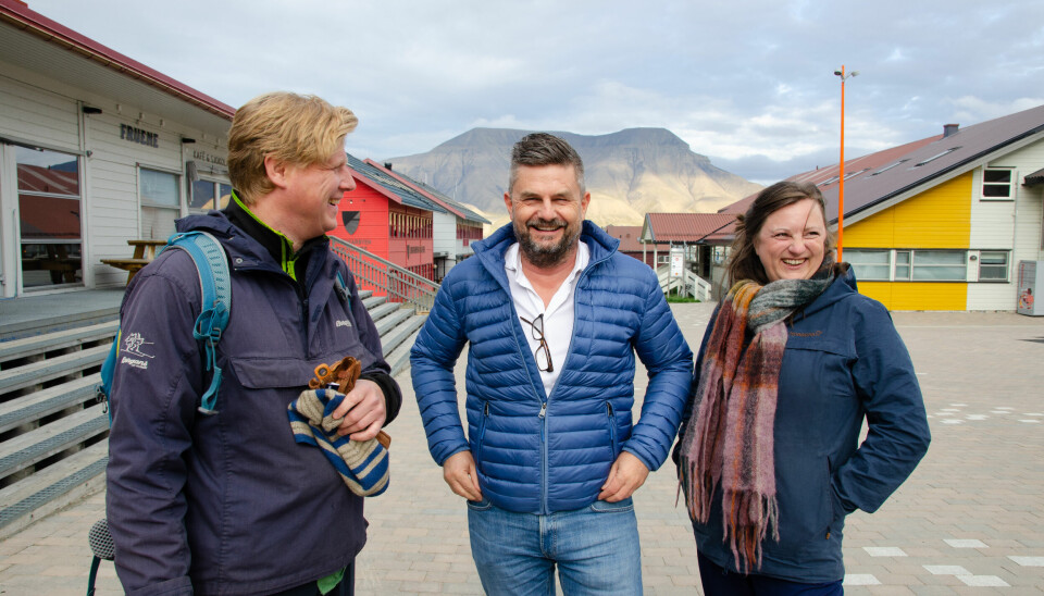 Thomas Neuhold i Arbeiderpartiet, Trond Strugstad i Venstre og Ingrid Ballari Nilssen i Sosialistisk Venstreparti er klare for årets valgkamp.