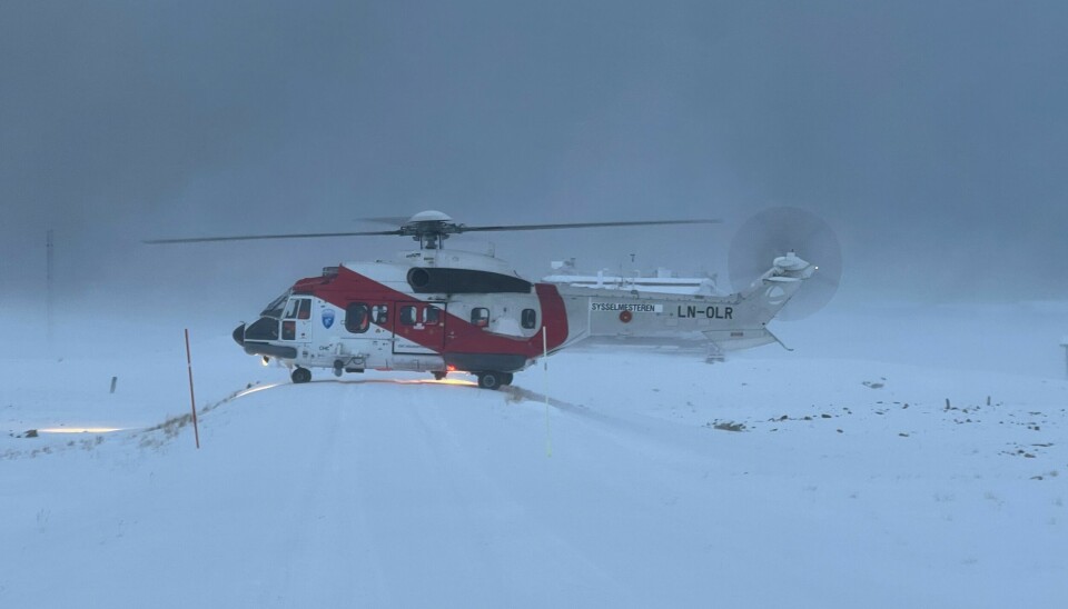 Et av to redningshelikopter på Svalbard.