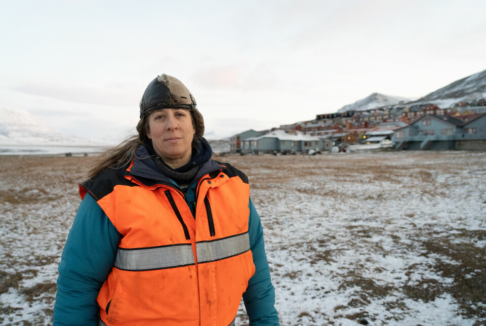 Christiane Hübner mistet stemmeretten ved å ha et opphold i Ny-Ålesund på ett og et halvt år. I tillegg ble hun registrert med ukjent adresse da hun først flyttet til Svalbard.