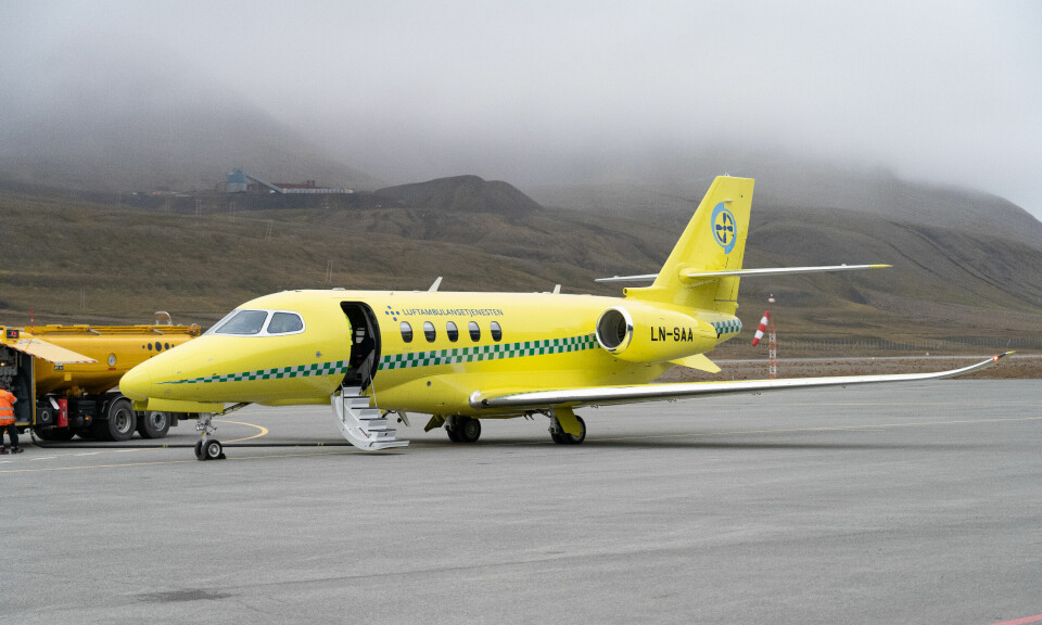 Dette er Gardermo-jeten da den landet ved Svalbard Lufthavn Longyear 22. august 2023 i år. Denne bistår i oppdrag mot Svalbard.