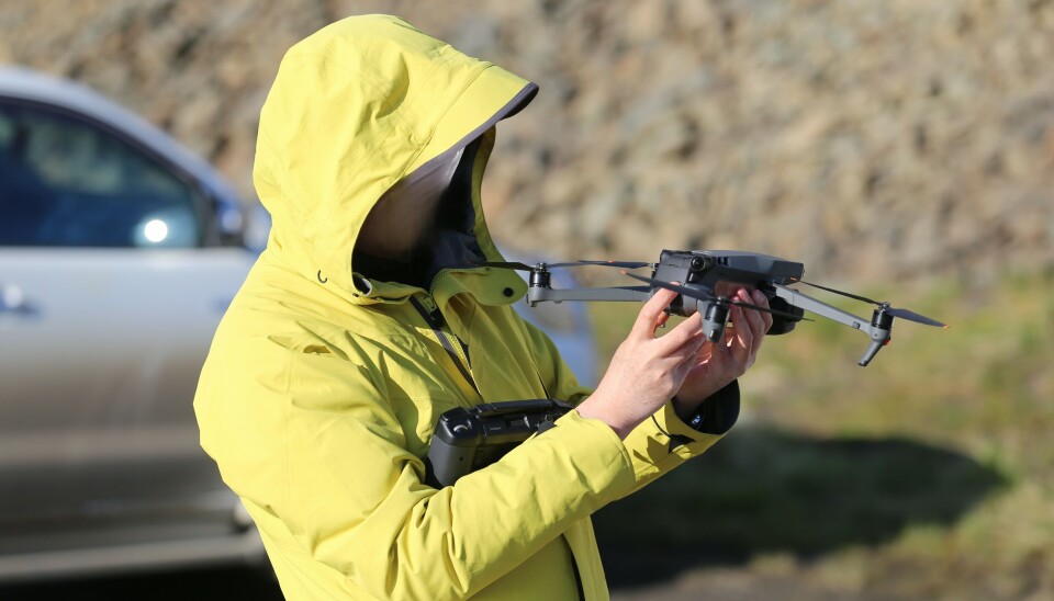 Det er ikke sikkert dronepiloten var fornøyd med bildene sine. Ifølge guiden skal han ha nektet å gå ut av bilen etter turen.