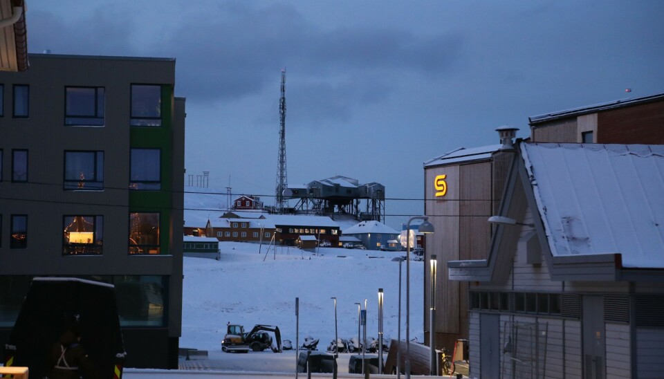 Advarer Mot Svalbard spionasje advarer-mot-svalbard-spionasje